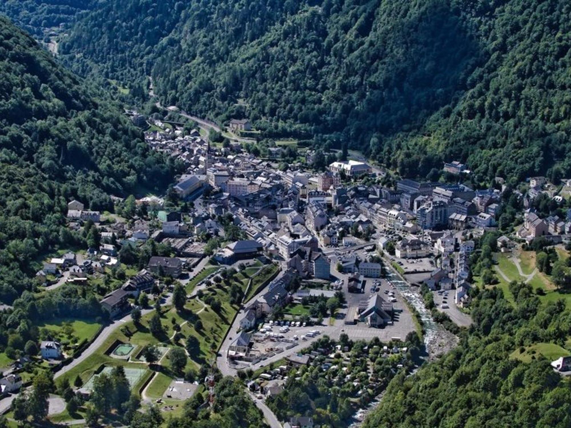 Appartement Cauterets, 2 pièces, 4 personnes - FR-1-401-198 Extérieur photo